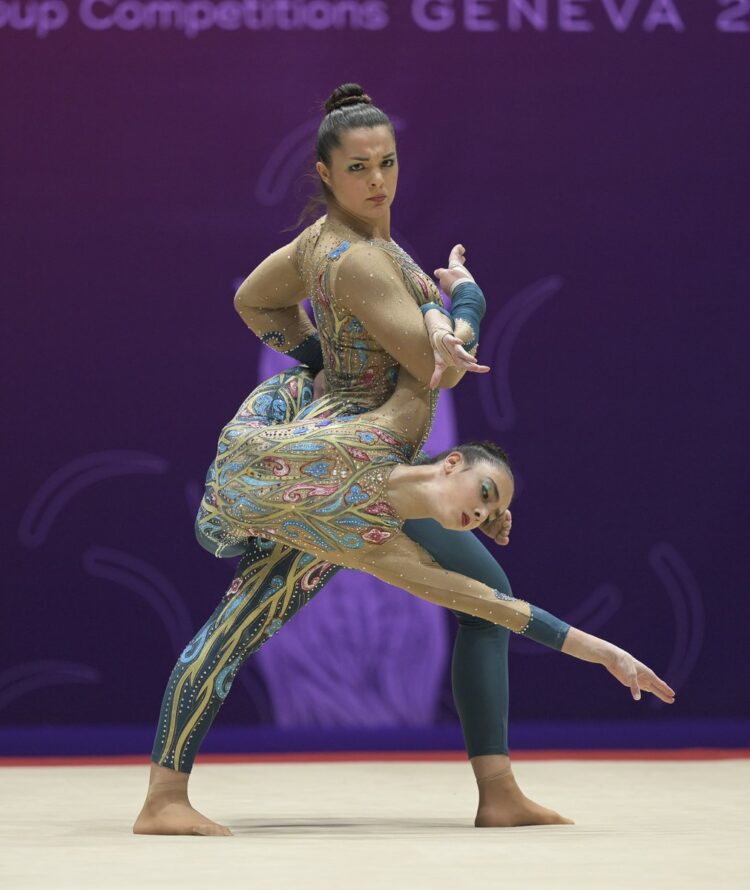 emily rosilier feet 5