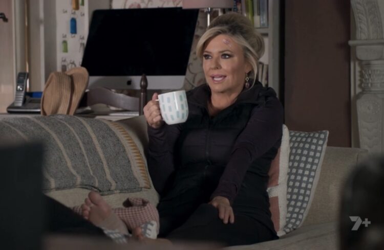 emily symons feet 5