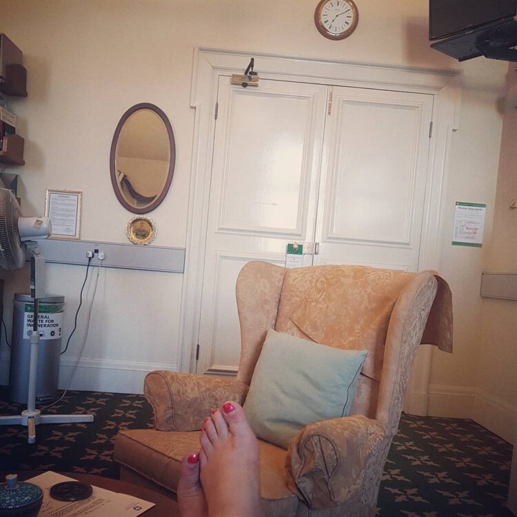 emily thornberry feet 1