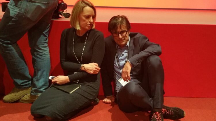 emily thornberry feet 5