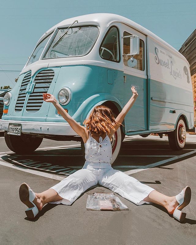 emily vartanian feet 3