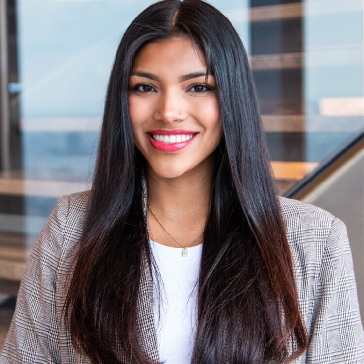 emily vasquez feet 5