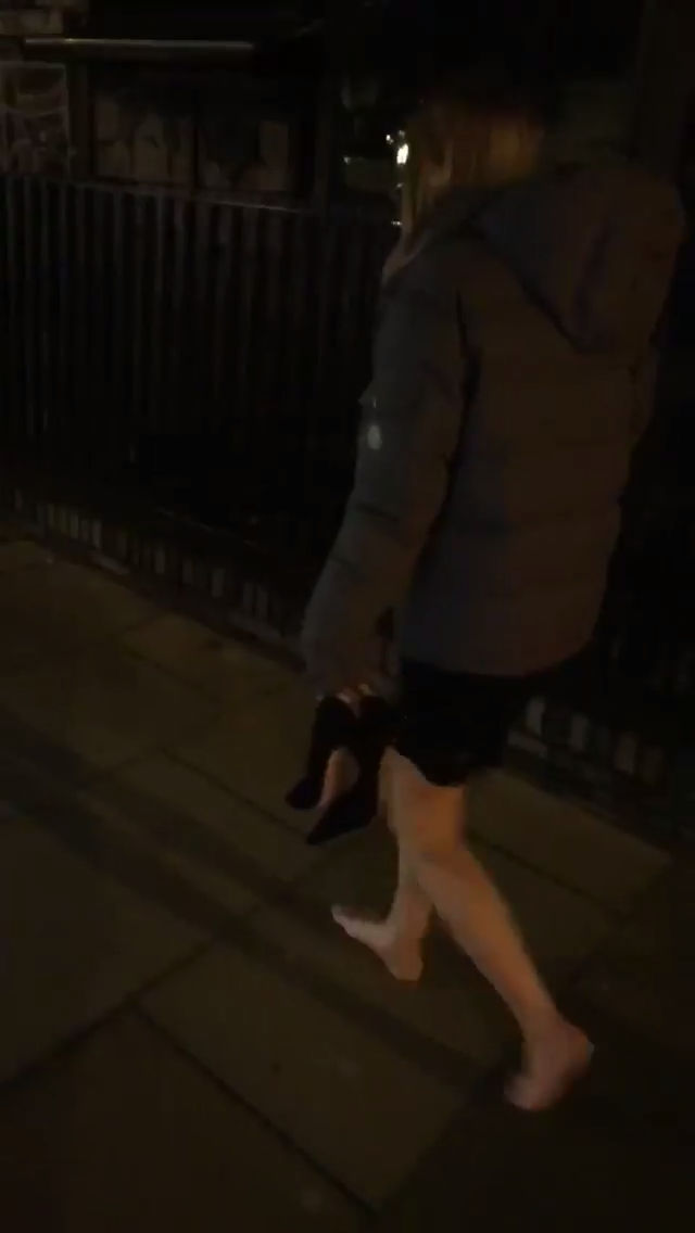 emma crompton feet 4