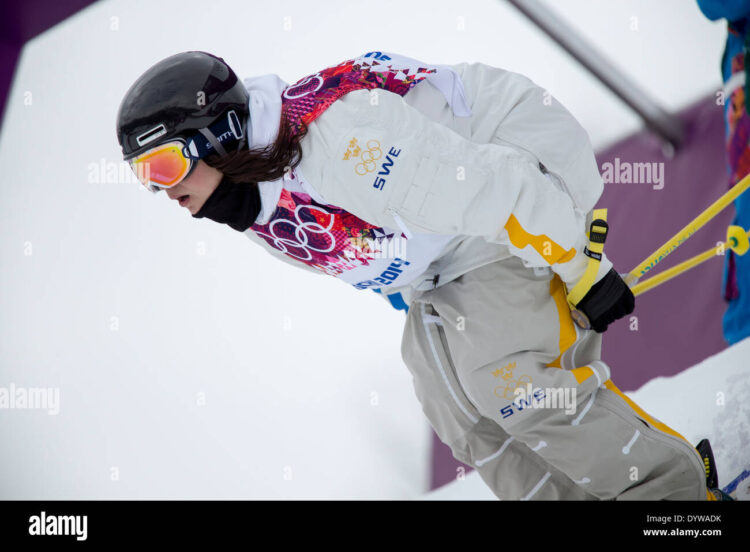 emma dahlstrom feet 1