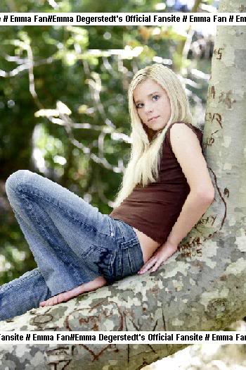 emma degerstedt feet 3