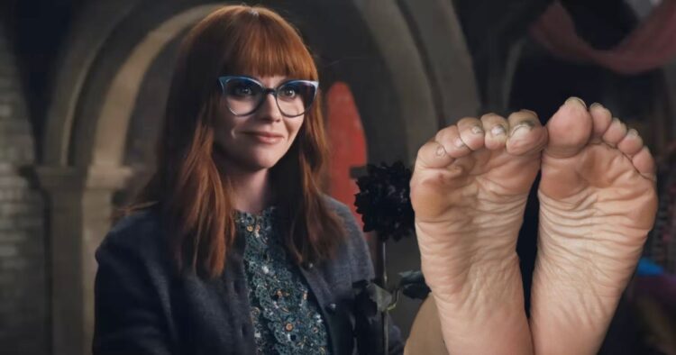 emma elizabeth jones feet