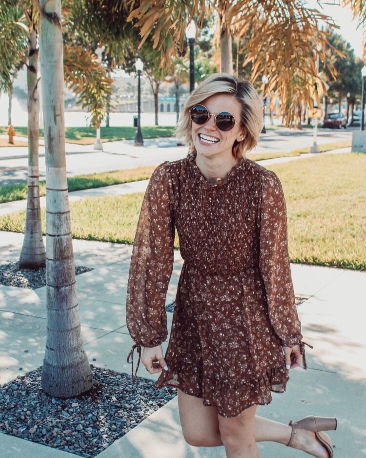 emma elle roberts feet 5