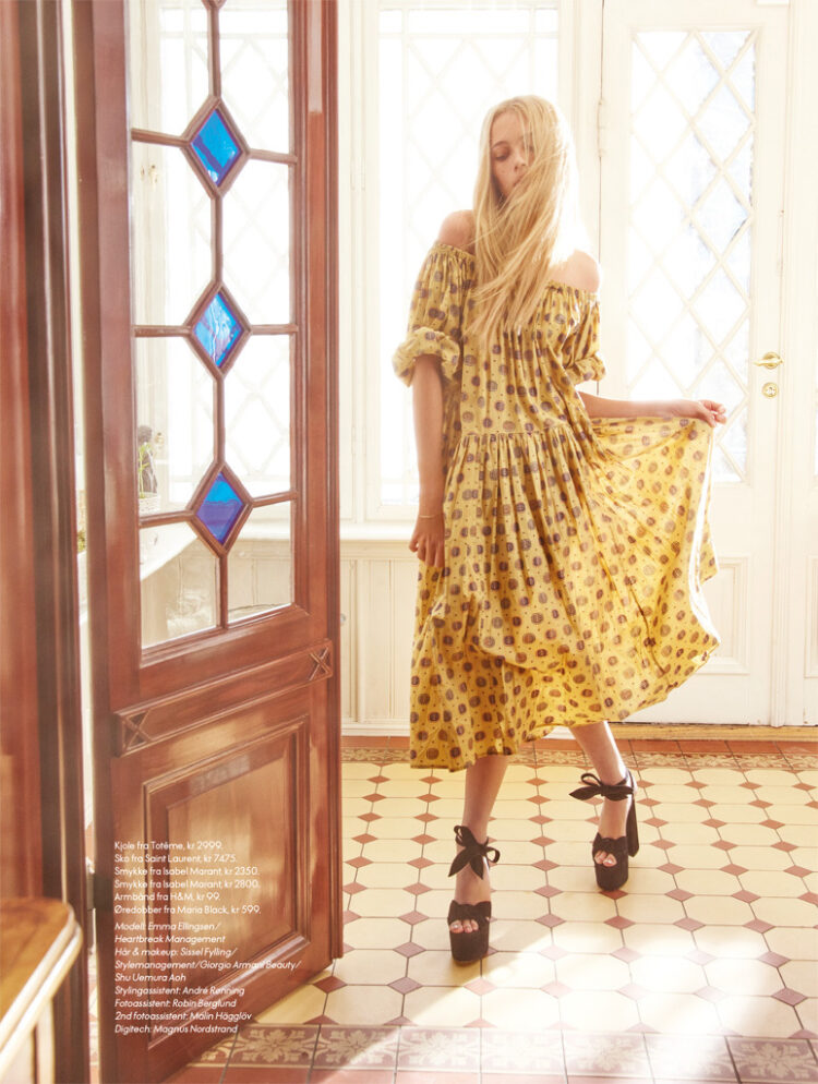 emma ellingsen feet 5