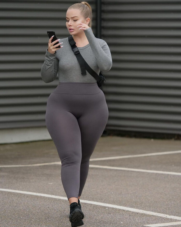 emma haggstrom feet 1