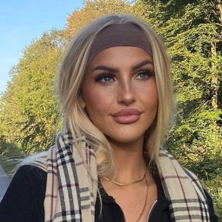 emma keitmann feet 6