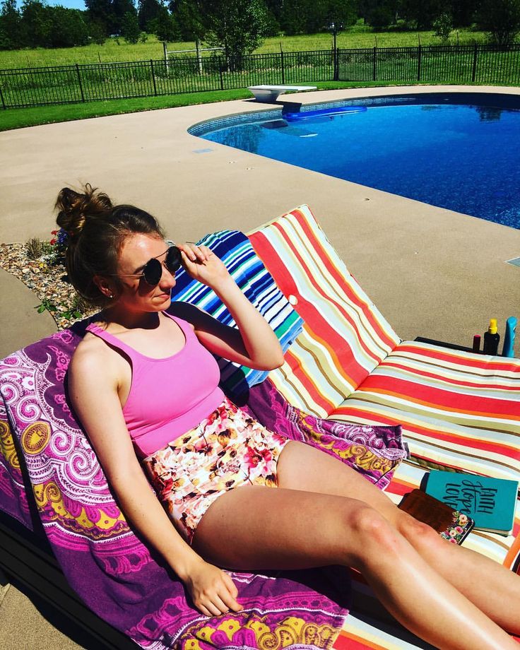 emma mae jenkins feet 1