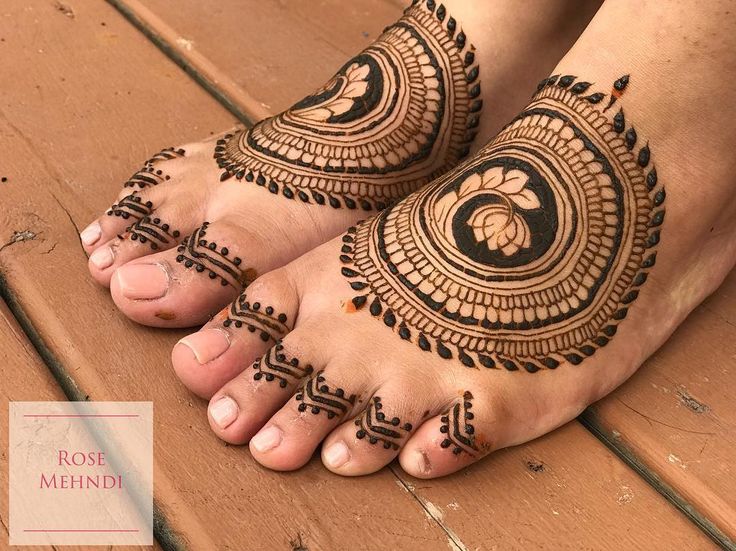 emma rose mehndi feet