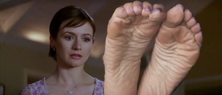 emma spook feet 4