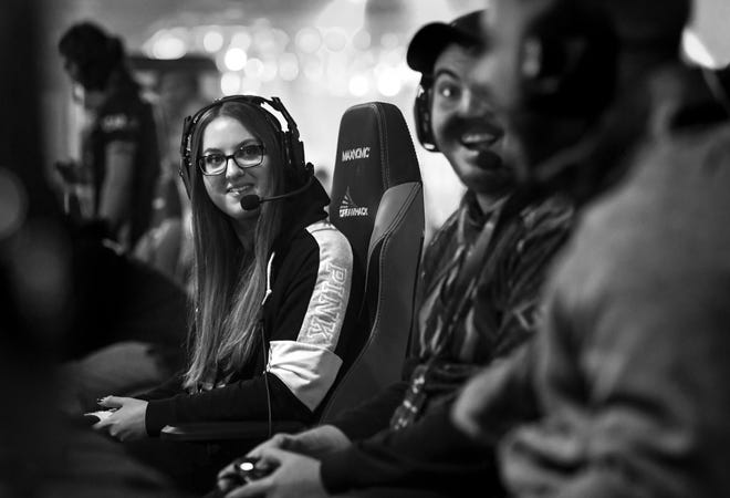 emmalee garrido feet 3