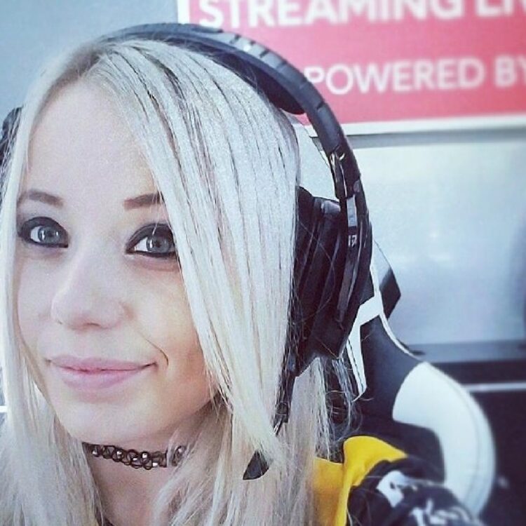 emmalee garrido feet 5