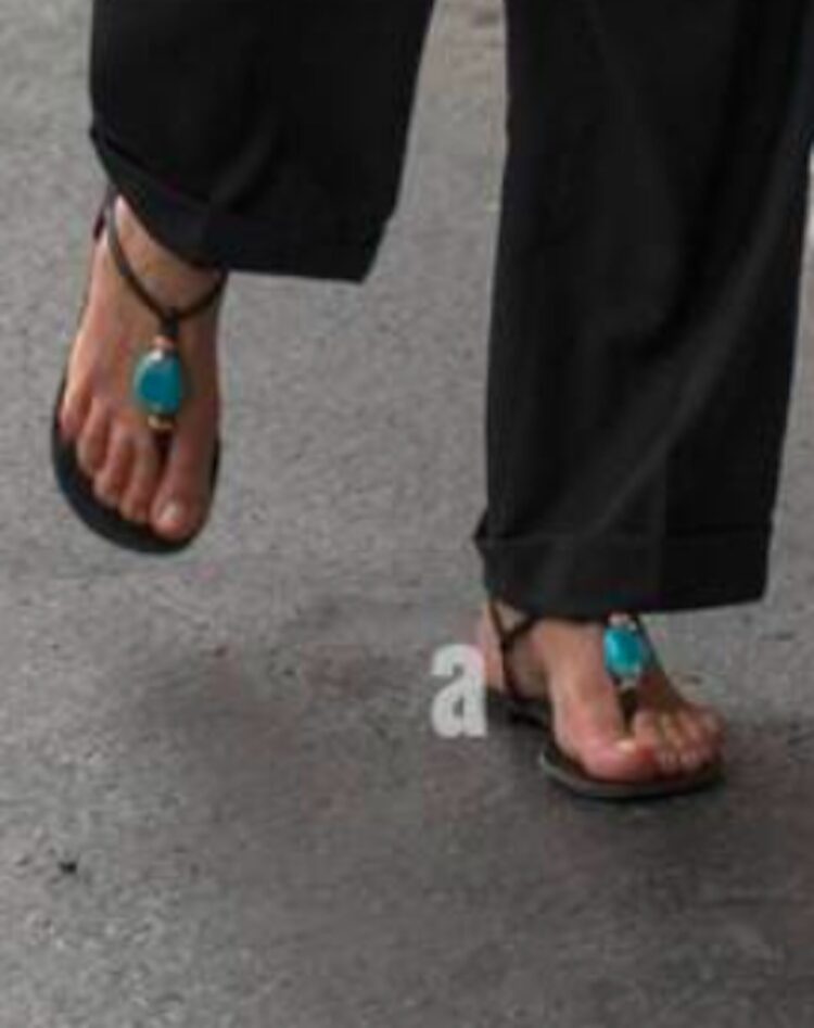 emmanuelle alt feet 3 scaled