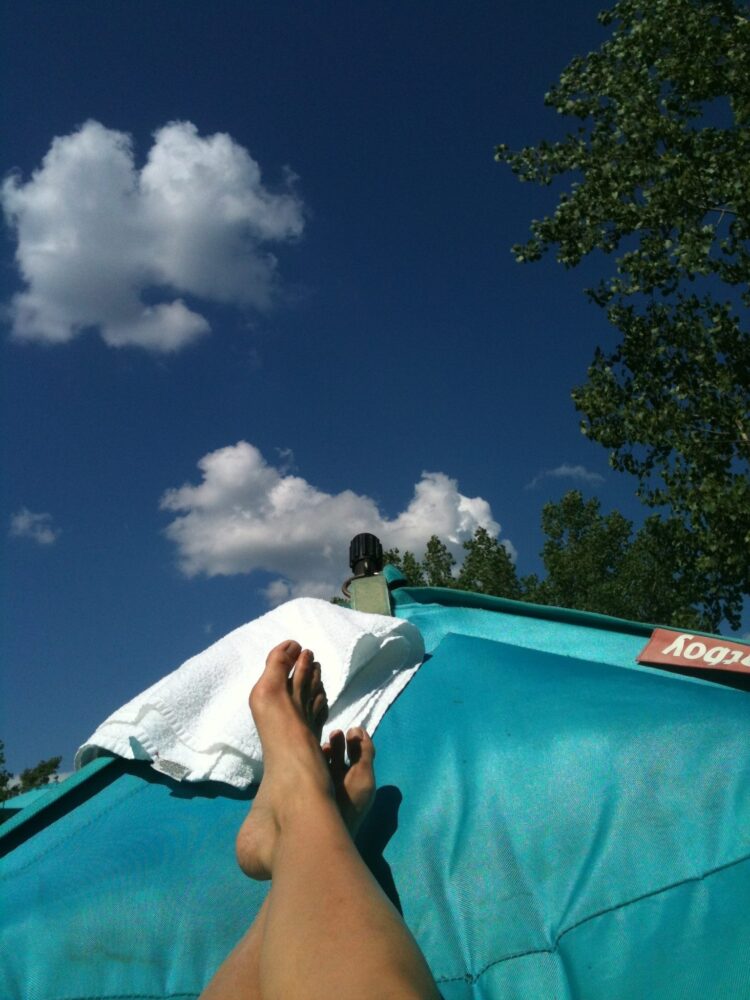 emmanuelle caplette feet