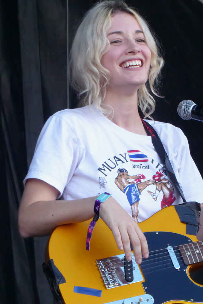 emmanuelle proulx feet