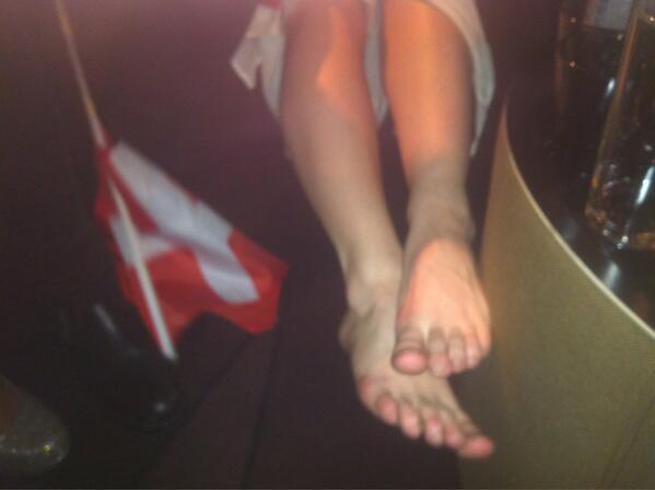 emmelie de forest feet 2