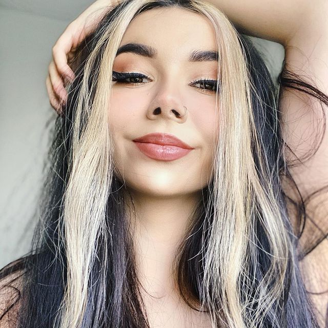 emorsomething feet 1