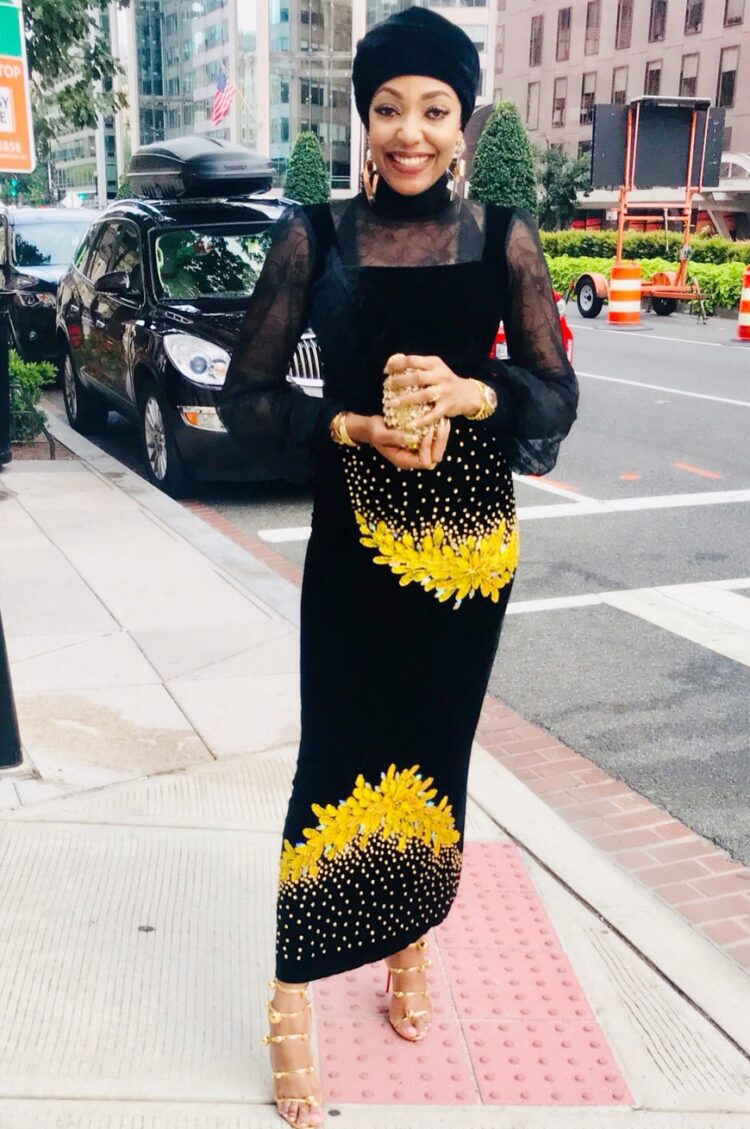 enemaya lawani feet 5