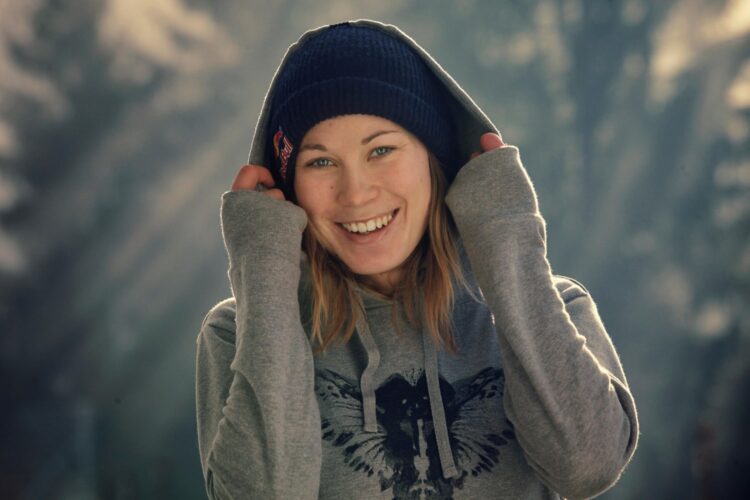 enni rukajarvi feet 3