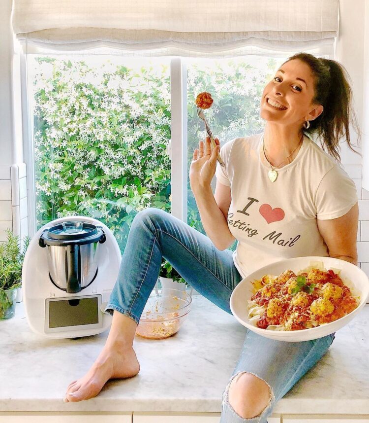 erica domesek feet 1