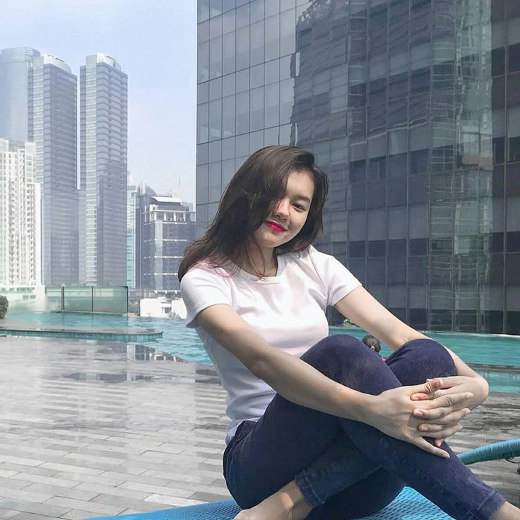 erica putri feet