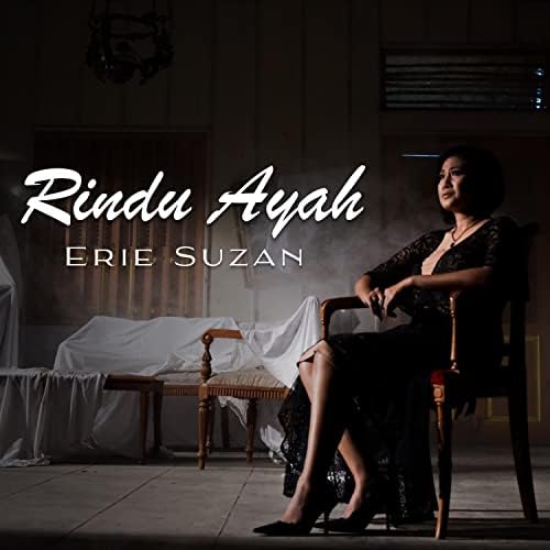 erie suzan feet 1