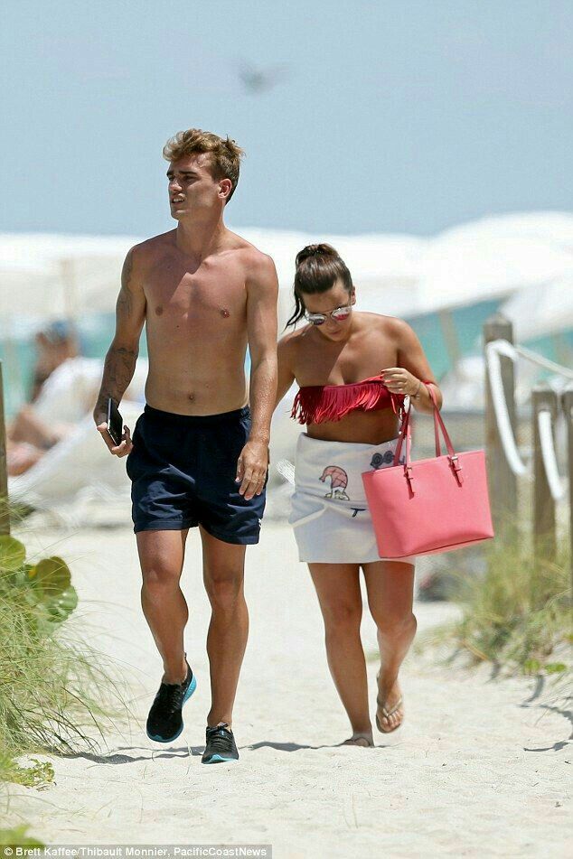 erika choperena feet 4