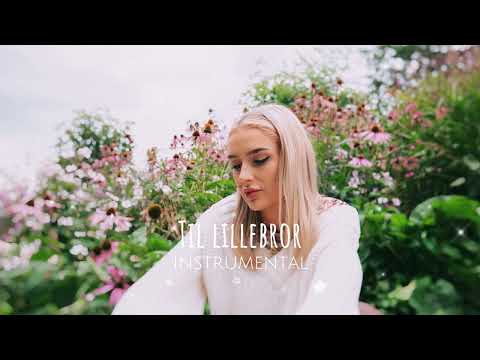 erika norwich feet 5