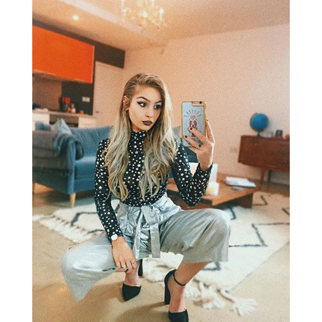 erika saccone feet 2