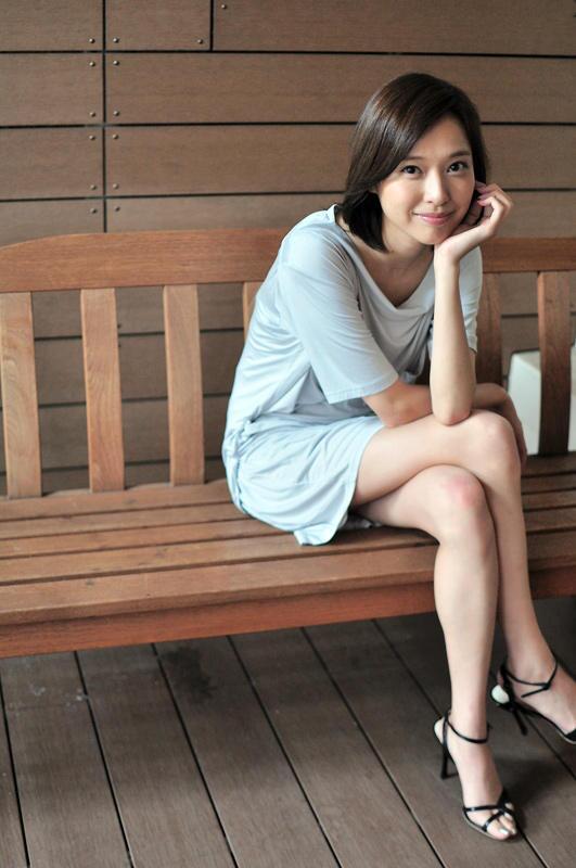 erika toda feet 2