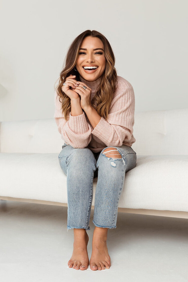 erika wander with love feet 1