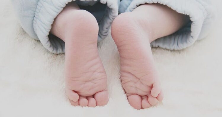 erin bates paine feet 5