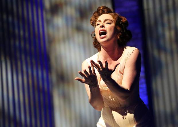 erin theodorakis feet 1