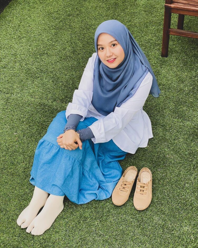 erina azzahra feet 3