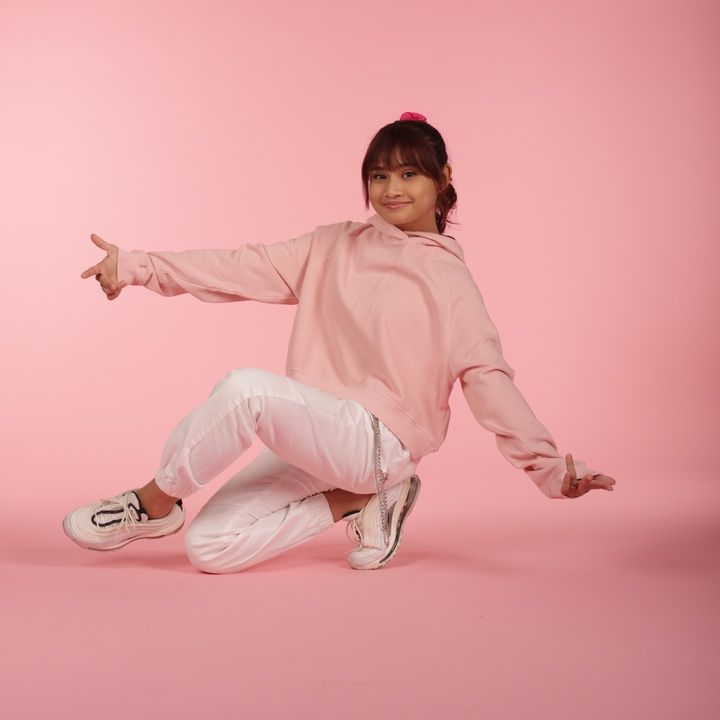 erissa puteri feet 6