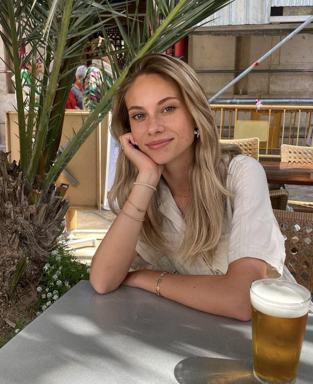 ervena bartles feet 5