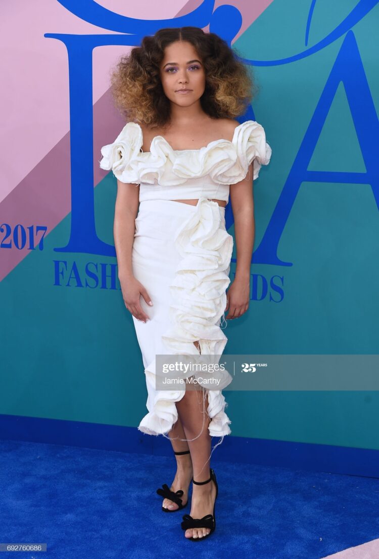 eryn allen kane feet 5