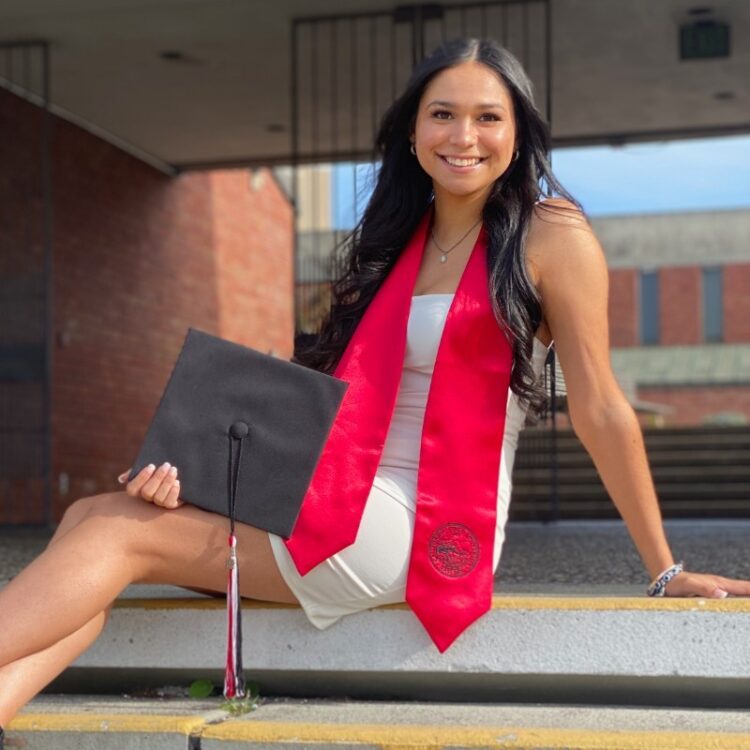 esmeralda gonzalez feet 3