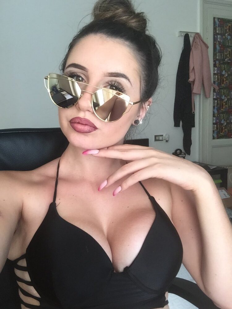 esmeralda morichelli feet 6