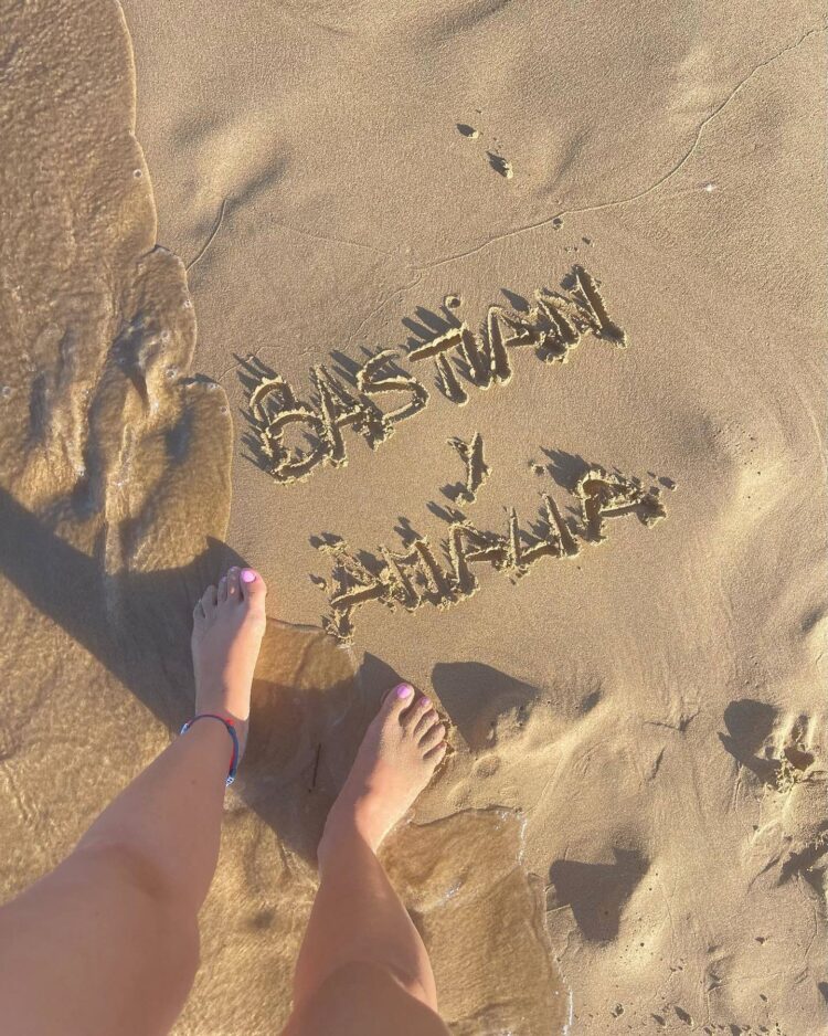 esmeralda moya feet 2