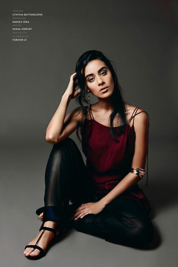 esmeralda pimentel feet 5