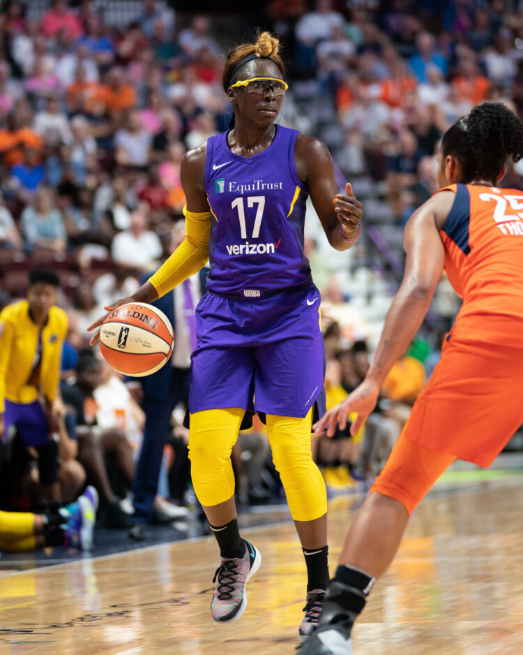 essence carson feet 2 scaled