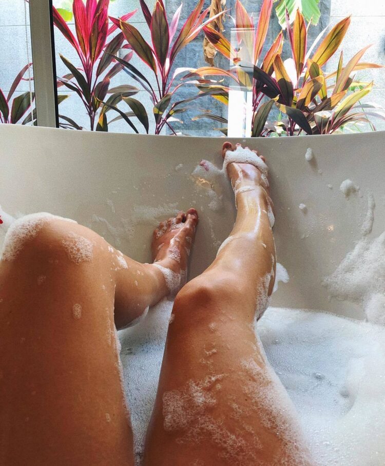 estee lalonde feet 3