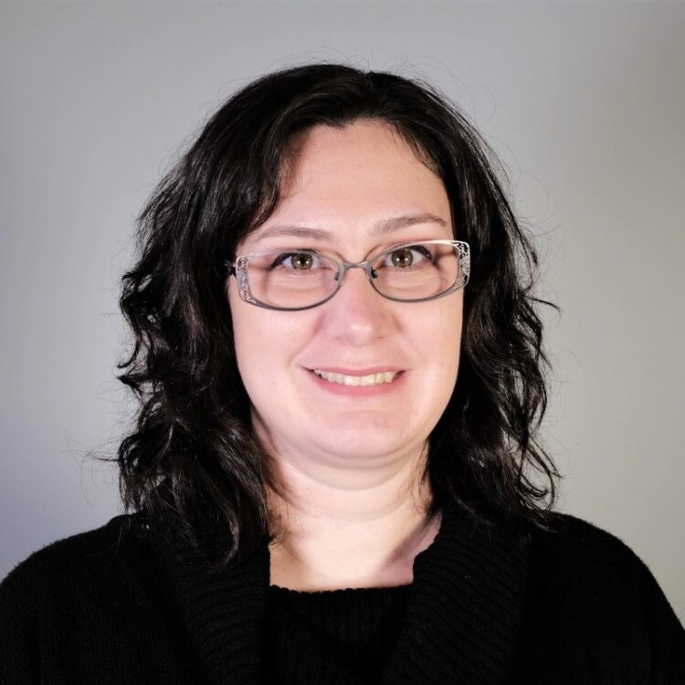 estefani noemi feet 4