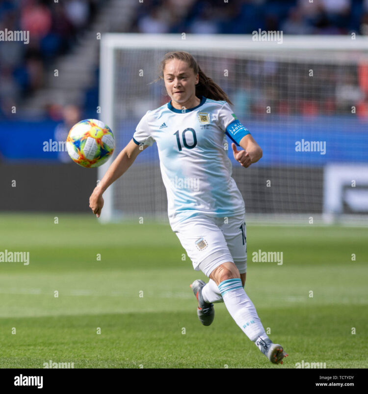 estefania banini feet 4