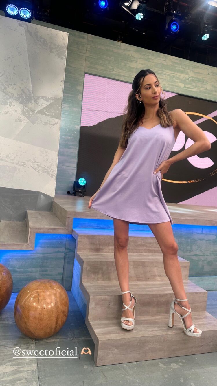 estefi berardi feet 4