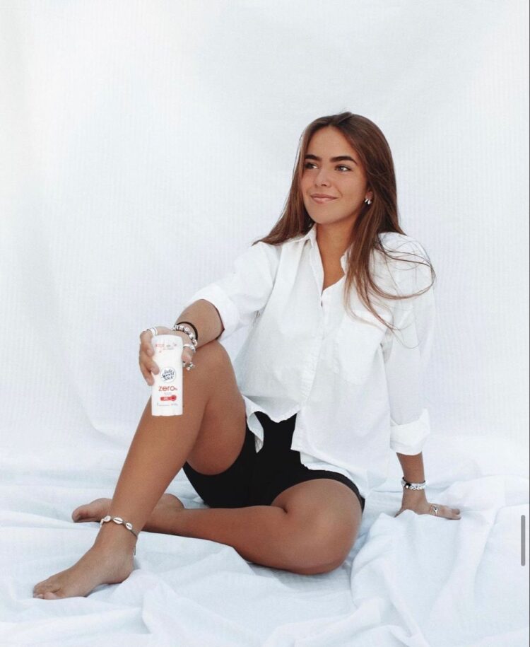 estefi merelles feet